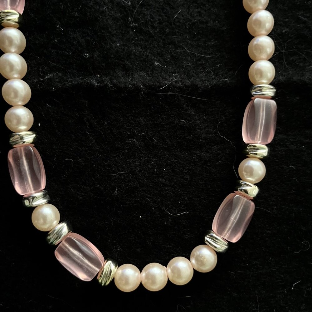 Vintage Estate Faux Pearl, Pink ‘Crystal’ and Silver-Tone Accent Necklace 24” - Picture 4 of 6